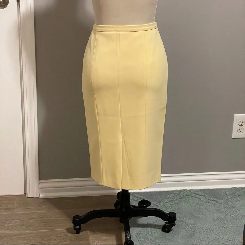 Moschino Cheap and Chic Yellow Skirt Size: 42